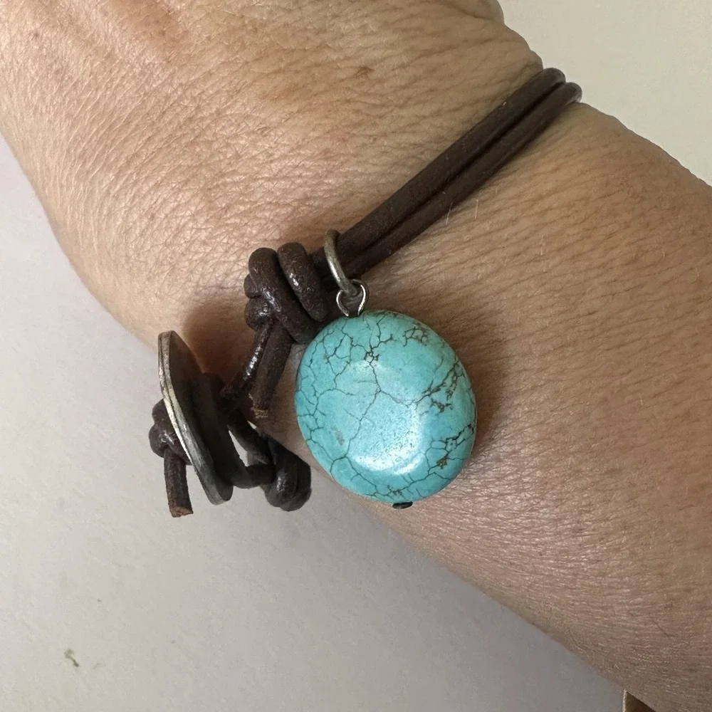 Santorini Bracelet Brown Leather Turquoise Charm‎ 7 Inch Blue Toggle Love
